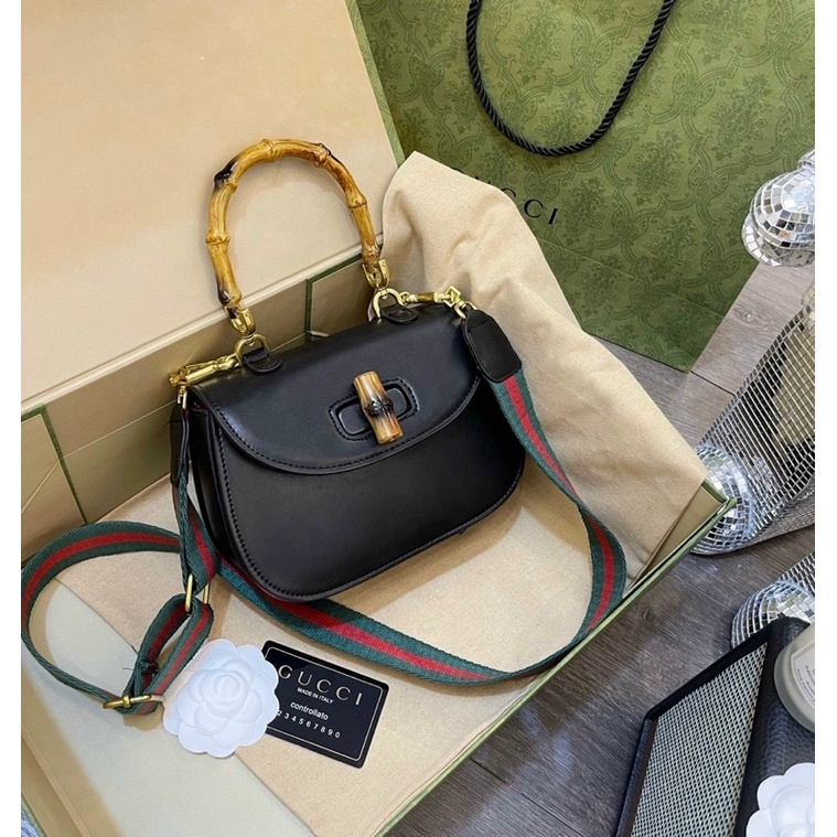 sale Túi xách nữ cầm tay đeo chéo G/C quai trúc size 21