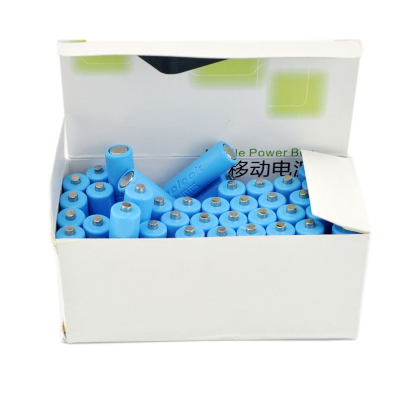 1 hộp đựng pin giả hình trụ AAA 10440