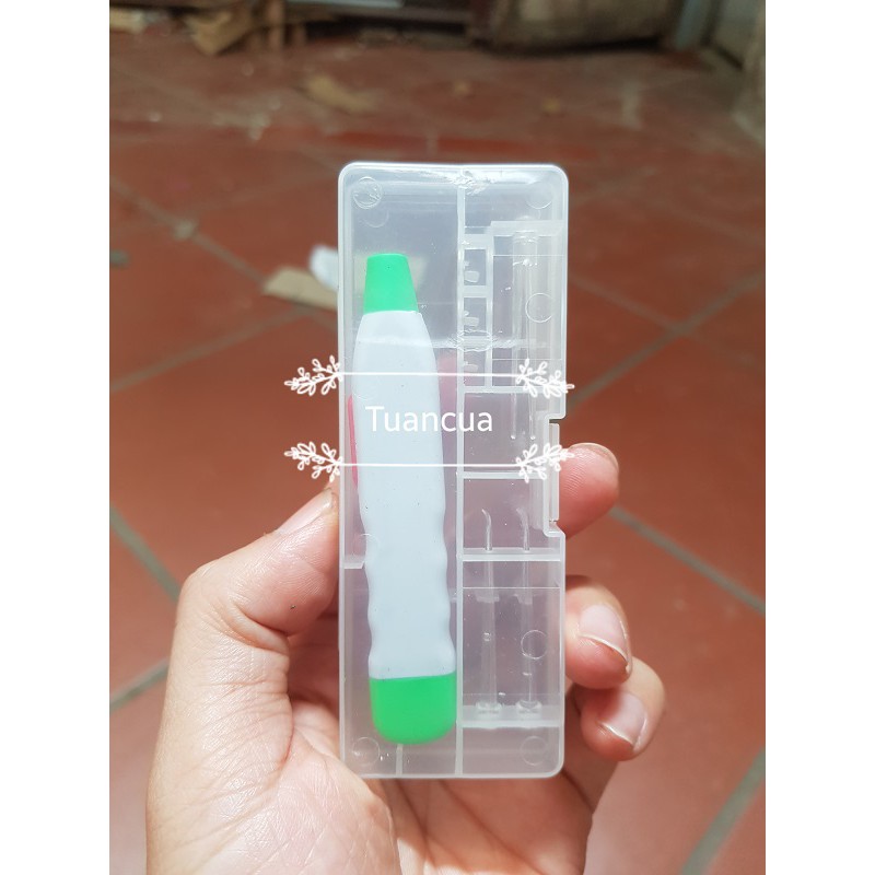 Cây lấy ráy tai, ngoáy tai có đèn LED an toàn không đau cho bé loại tốt bảo đảm vệ sinh