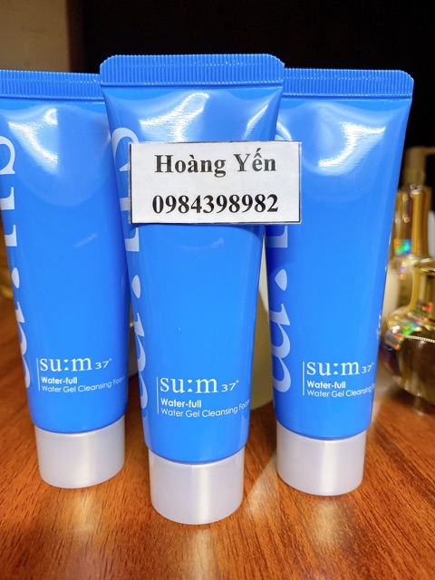 Sữa rửa mặt sum xanh dành cho da dầu - date 2023, xách tay, tách set k hộp