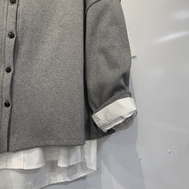 Áo khoác cardigan xám phong cách Hàn Quốc