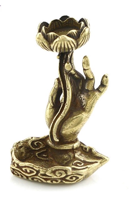 Đế cắm trầm Tay Phật cầm hoa sen bằng đồng cao 57mm