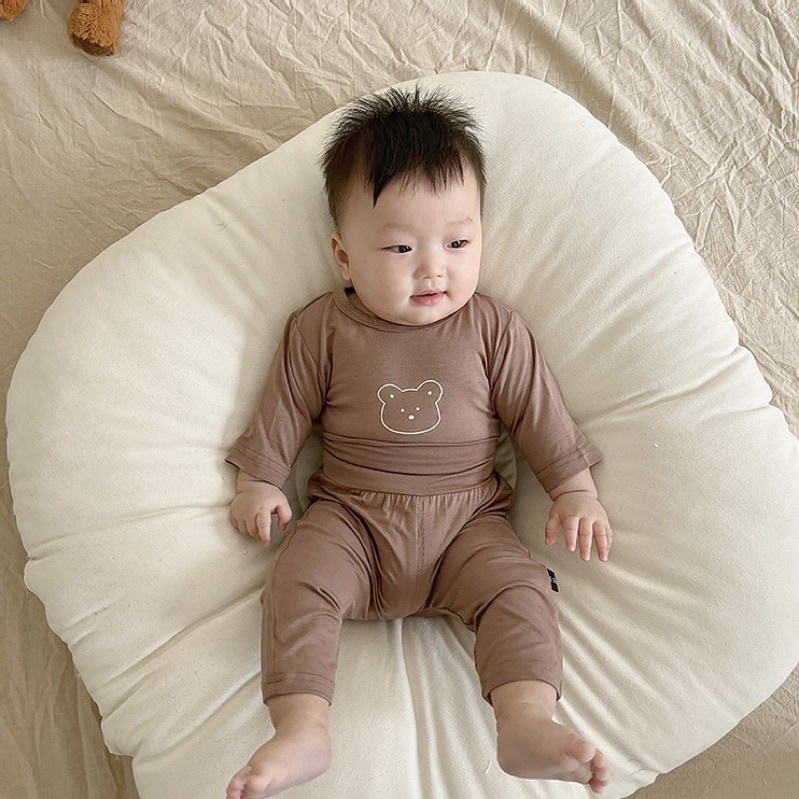Quần áo trẻ em_Bộ dài tay cotton lạnh in hình gấu cute cho bé mặc điều hoà