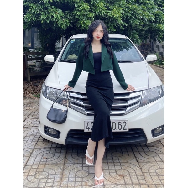 Áo khoác vest crop tay dài