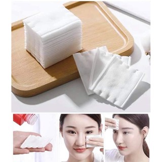 Set 4 bịch bông tẩy trang ( mỗi bịch 222 miếng )