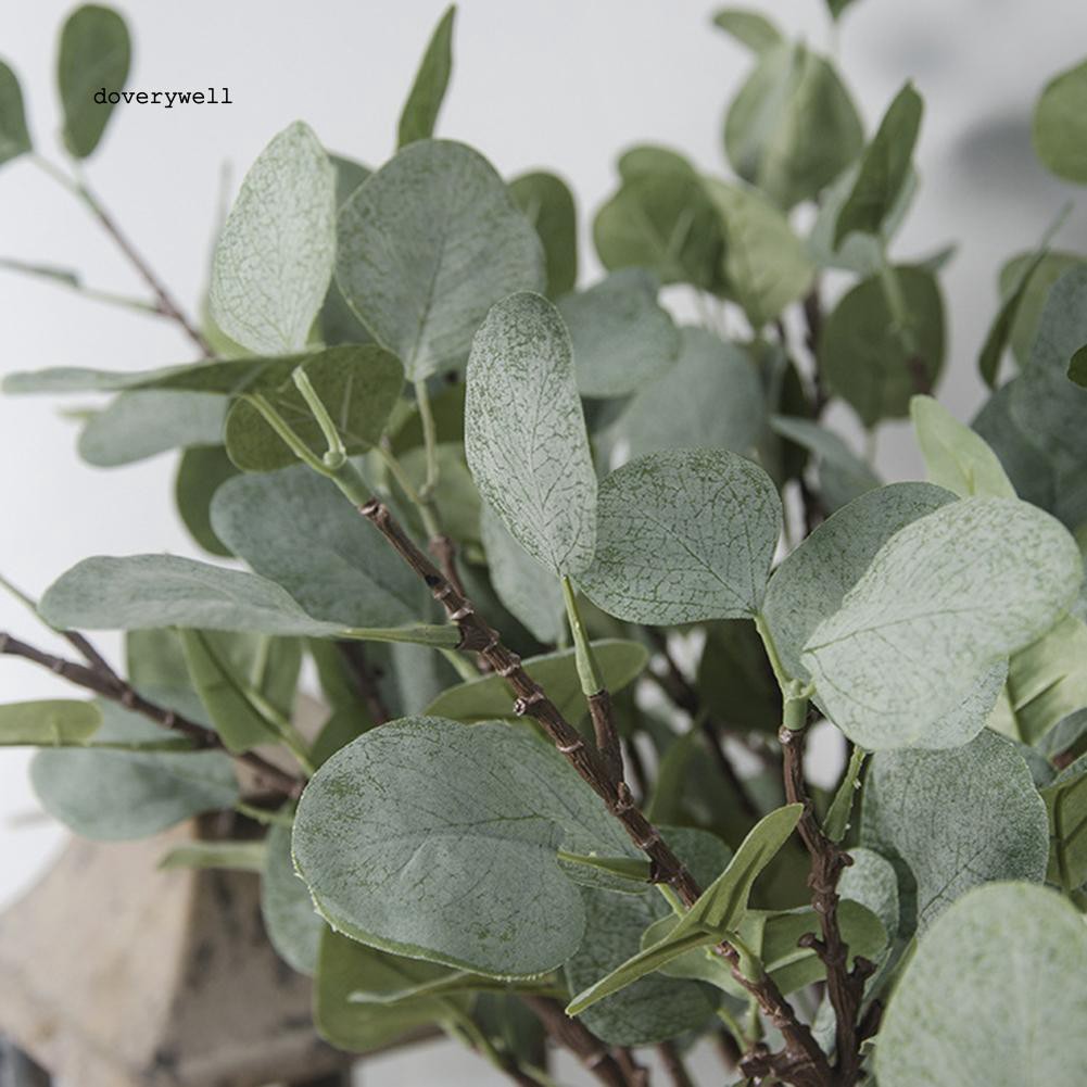 Nhánh hoa cây bạch đàn khô nhân tạo tiện dụng dùng để trang trí nhà cửa