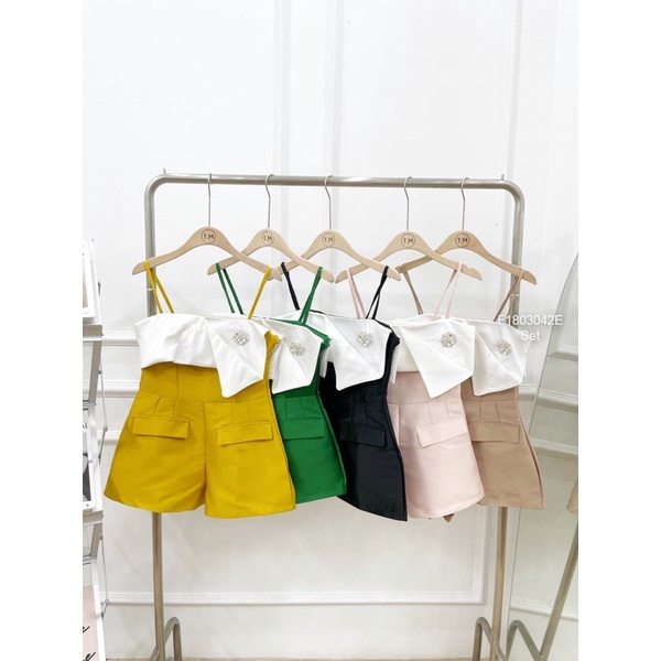 Jumpsuits 2 dây túi nắp