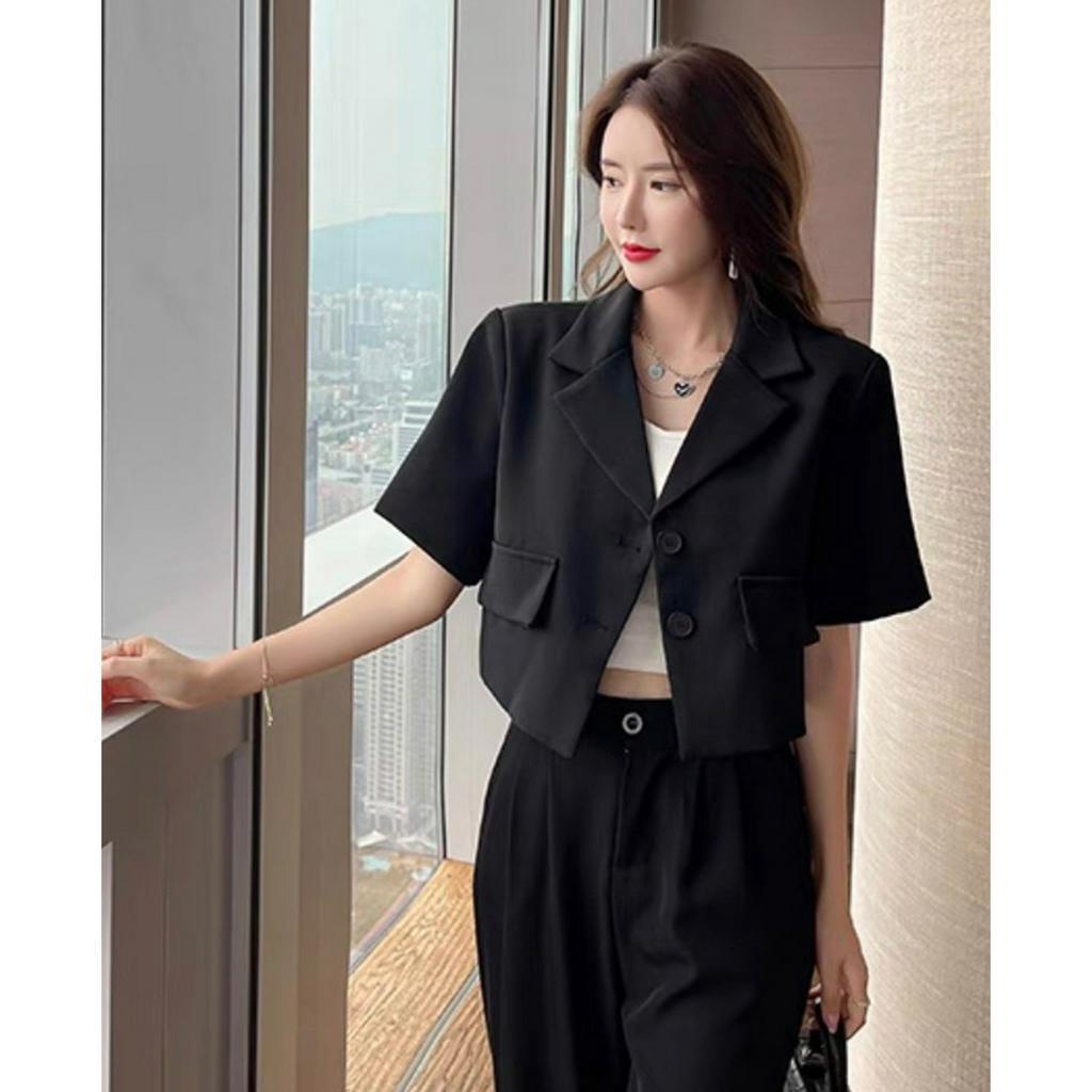 Áo blazer ngắn tay 2 khuy dáng rộng thanh lịch he186