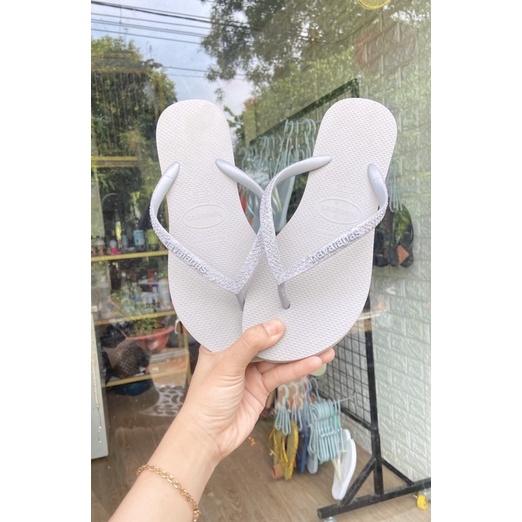 Dép nhũ kim tuyến nhà em