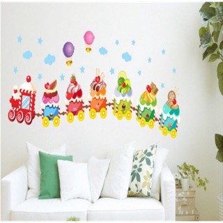 Decal dán tường đoàn tàu kem cho bé