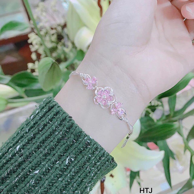 {SIÊU GIẢM GIÁ}-LẮC TAY NỮ 3 BÔNG HOA ĐỦ 5 MÀU NHƯ ẢNH-{BẠC ĐẸP}