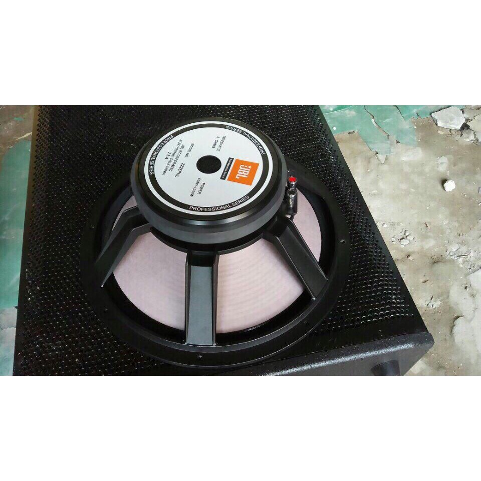 BASS LOA LỜI 40 JBL