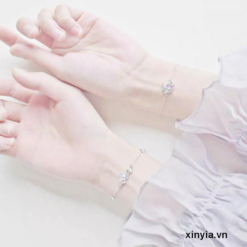 Vòng tay mặt hình bươm bướm/ mặt trăng đính đá lấp lánh phong cách Hàn Quốc dành cho nữ