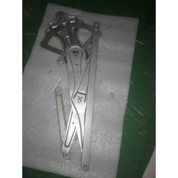 Compa lên kính Mitsubishi Zinger, Pajero sport, Outlander