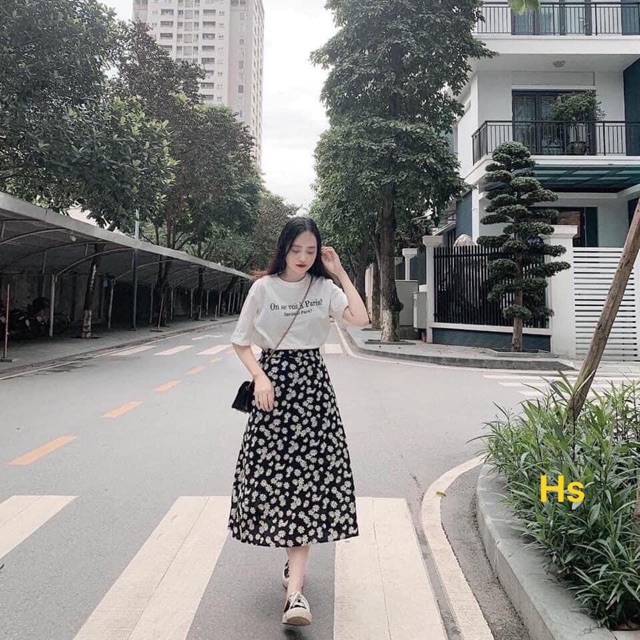 Set chân váy dài hoa + áo thun chữ