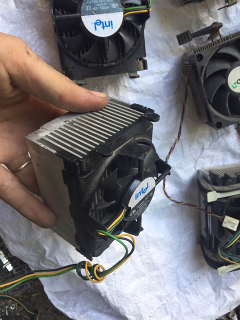 Quạt Fan tản nhiệt CPU Âm Ly