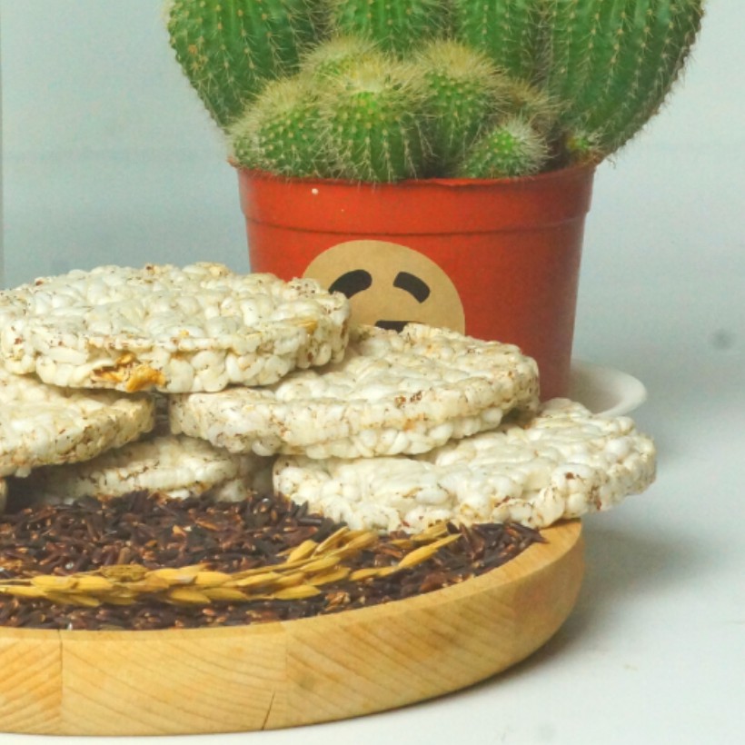 Bánh gạo lứt ăn kiêng FitRice - Hỗ trợ giảm cân, siết cơ, tập gym, eat clean (3 vị: Yến mạch, Huyết rồng, Tím than) | BigBuy360 - bigbuy360.vn