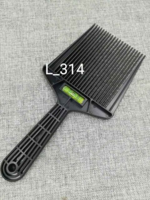 LƯỢC FLATTOP CẮT ĐẦU BẰNG CUA ĐẦU ĐINH VUÔNG – FLATTOPCOMB