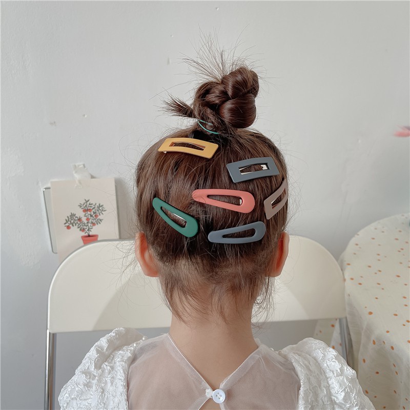 Kẹp tóc màu kẹo ngọt ngào thời trang dành cho nữ
