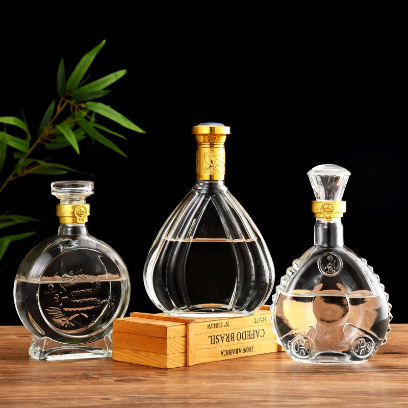 Chai thuỷ tinh cao cấp dạng quạt đựng rượu XO 500ml