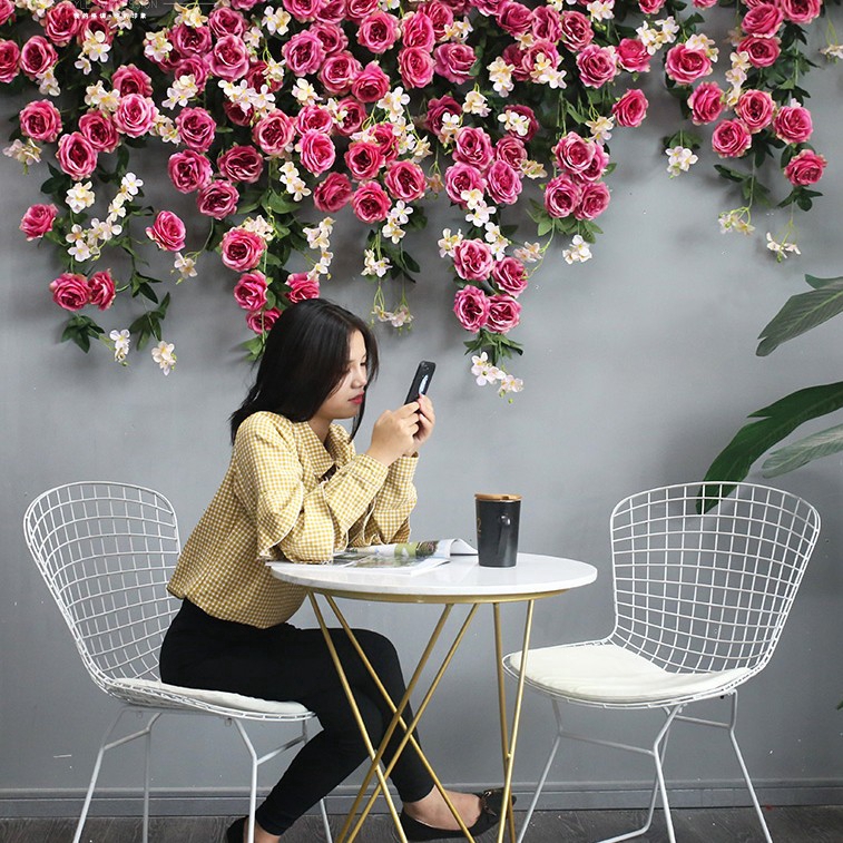 Dây hoa hồng giả bằng lụa dùng trang trí
