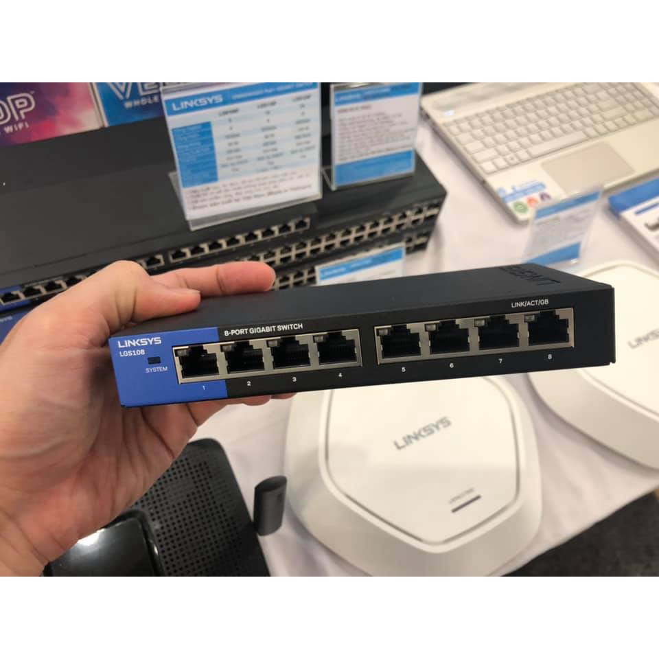 Switch 8-Port Gigabit Linksys LGS108- Layer 2, Switching Capacity 16 Gbps
