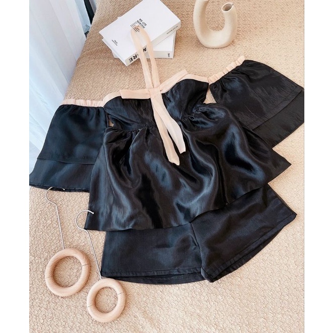 Set áo tay phồng viền nơ Sunny Set