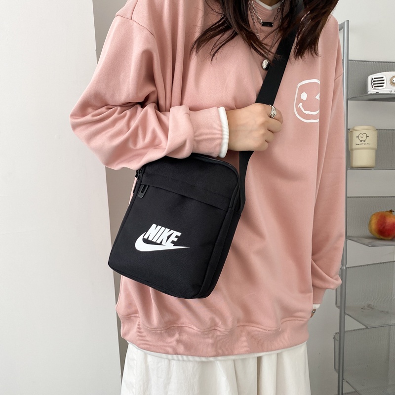 Túi Đeo Chéo Đựng Điện Thoại Nike Chất Lượng Cao CL3178