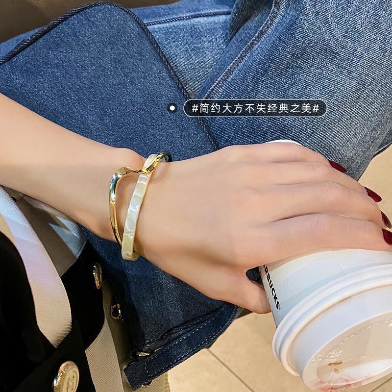 Vòng tay mạ bạc 925 mã H1