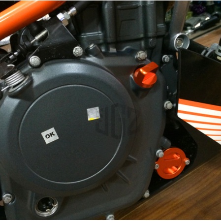 Nắp Lọc Dầu Động Cơ CNC Màu Cam Cho KTM DUKE 125 200 250 390 2013- 2023 V1 V2