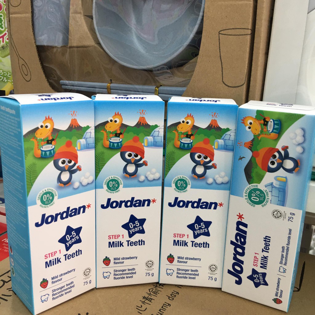 Kem đánh răng trẻ em Jordan