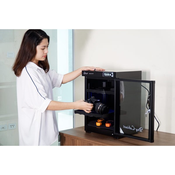 Tủ chống ẩm máy ảnh 40 Lít FujiE DHC040 nhập khẩu CN Nhật Bản chính hãng, tủ hút ẩm 40L hai ngăn tiết kiệm điện