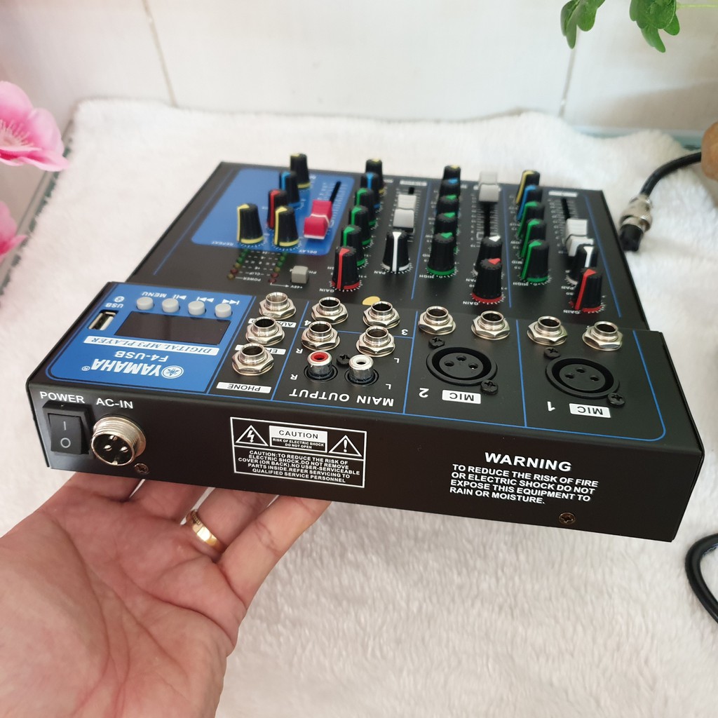 HOT * Combo Mixer Yamaha F4 Bluetooth Màn Hình LED Thế Hệ Mới Và Micro Karaoke CAF P12