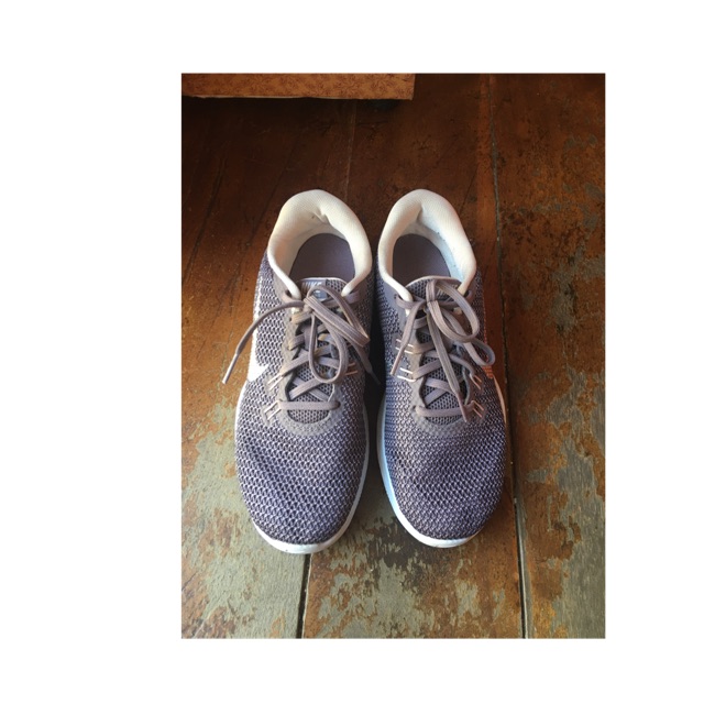 Giày thể thao maityken