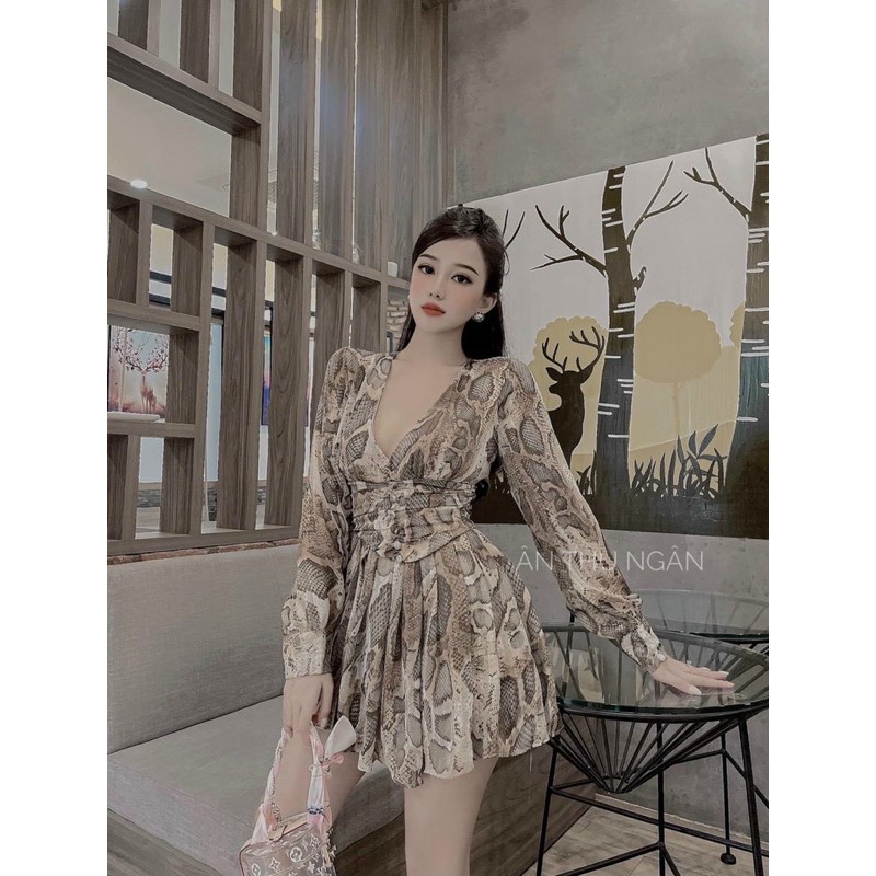 ĐẦM CỔ V SANG SỊN MỊN