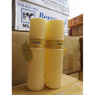 Nước hoa xịt phòng Fanly 400 ml.