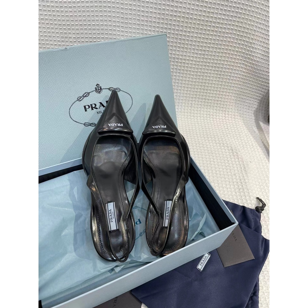 Máy Bơm Dây Da Cọ Mới --3 CM Không Hộp