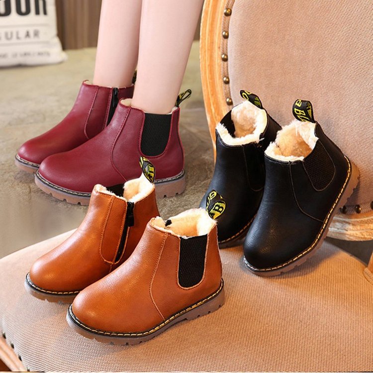 Giày Boot giữ ấm cho bé