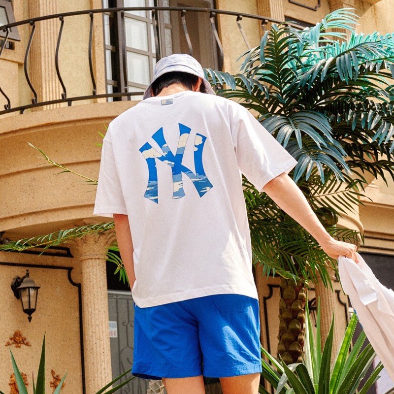 Áo Thun Tay Lỡ Unisex