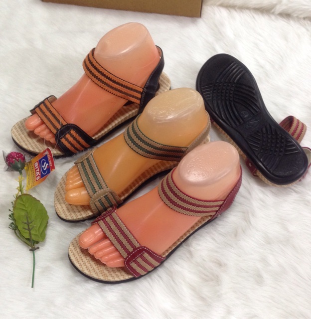 Sandal nữ BITAS Dép quai hậu học sinh trơn đơn giản đế bằng siêu nhẹ SYN62