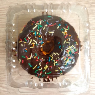 Bánh donut Socola rắc cốm cute