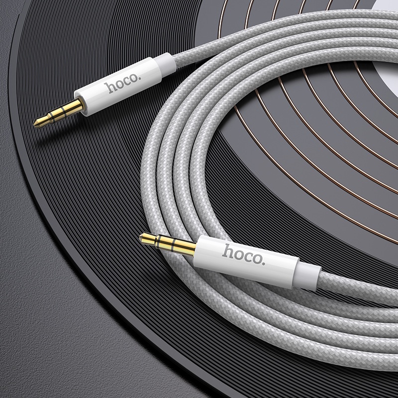 Cáp âm thanh Hoco UPA19 jack 3.5mm sang 3.5mm chất liệu TPE cho âm thanh sống động dài 2M