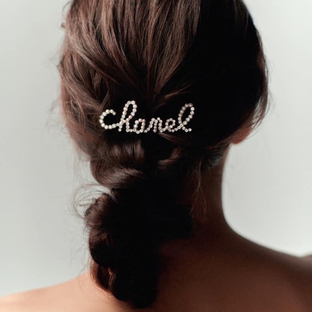 Kẹp tóc chanel pearl hair clip auth