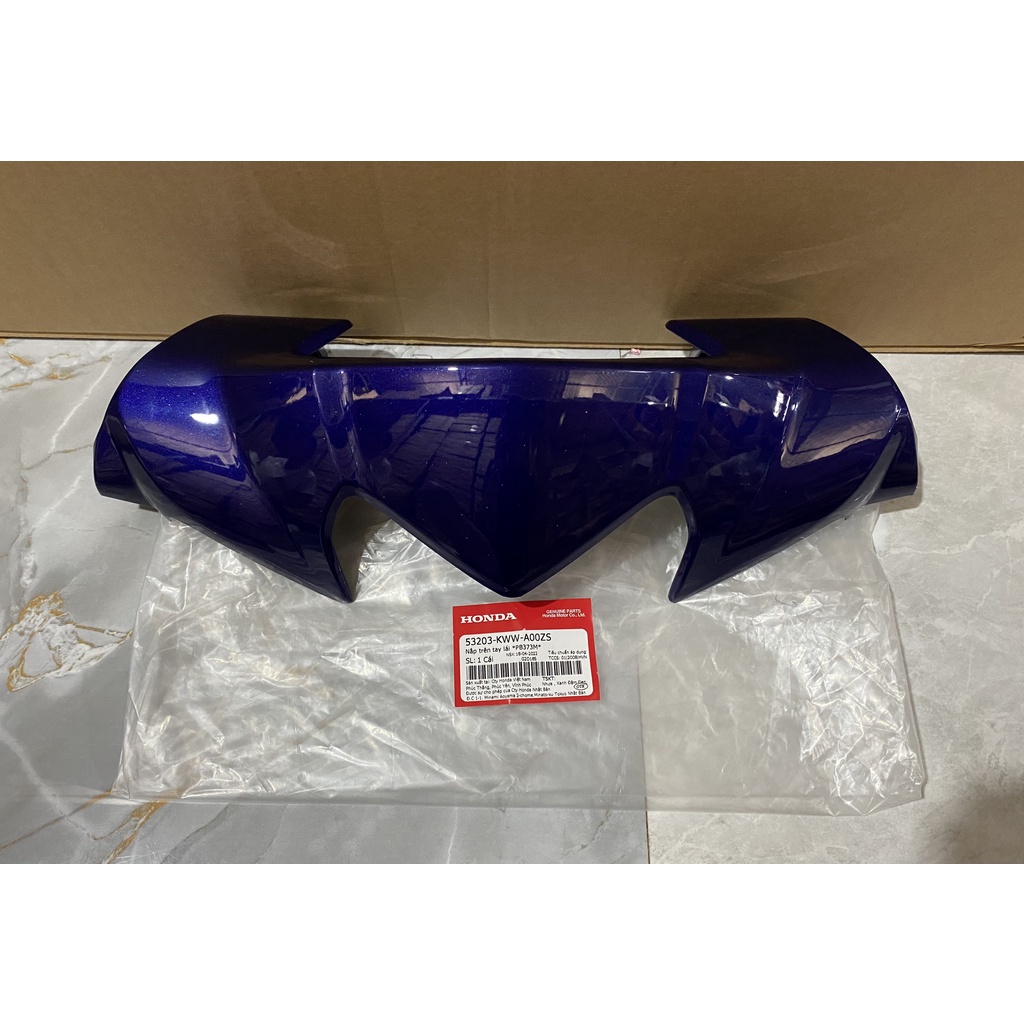 Nắp trên tay lái - nắp ốp bàn thờ HONDA WAVE S110 năm 2009-2011 màu Xanh đậm. (53203KWWA00ZS)