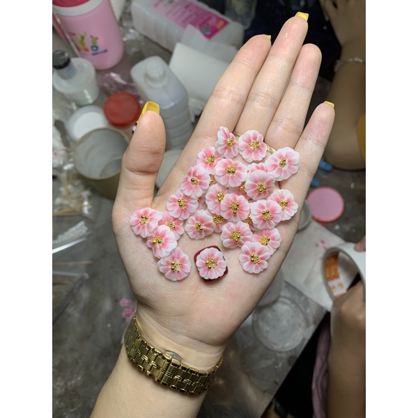 hoa bột nail- hoa hướng dương - hoa thanh lý giá rẻ