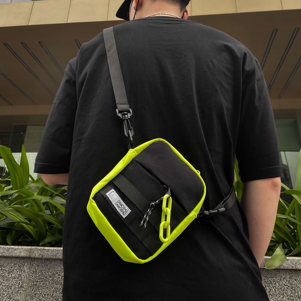 Local brand Túi chéo NEON Xích Hip Hop - CROSS-BODY BAG WITH CHAINS