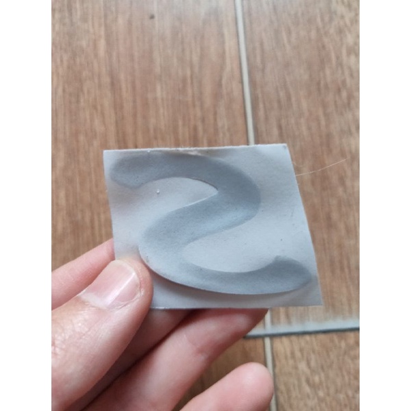 Tem chữ S dán xe liberty S