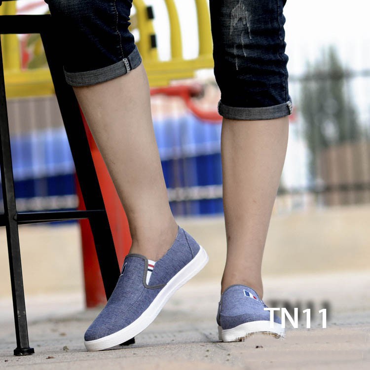 [ GÍA HỦY DIỆT ] Giày Sneaker Nam Kiểu Dáng Thể Thao Năng Động - Màu Xanh Navy - TN11 | BigBuy360 - bigbuy360.vn