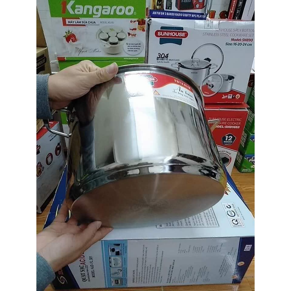 NỒI LUỘC GÀ SUNHOUSE 3 ĐÁY SH28LG sử dụng trên mọi loại bếp