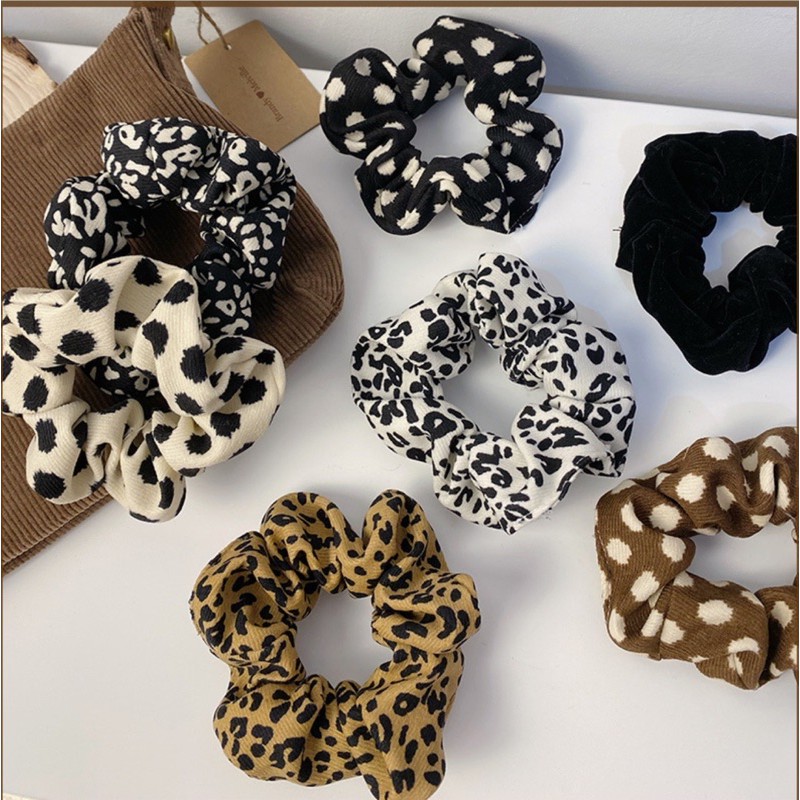 Scrunchies cột tóc vải hoạ tiết cá tính thời trang
